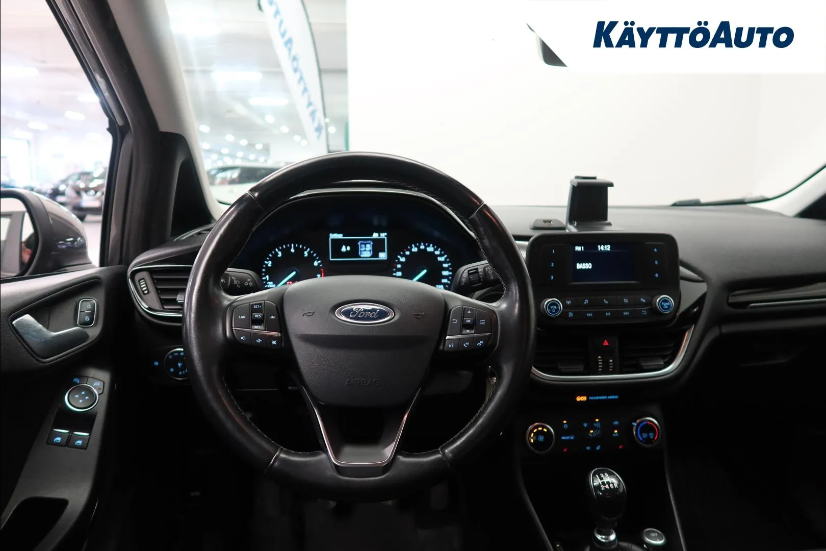 FORD Fiesta CLJ-546 carousel image