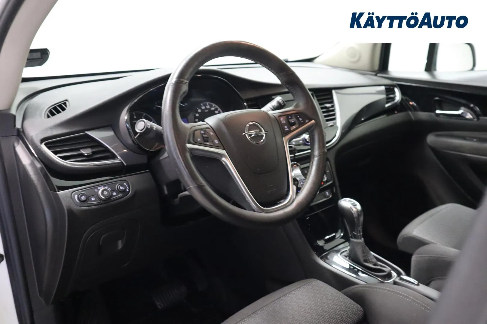 OPEL Mokka UZO-128 carousel image