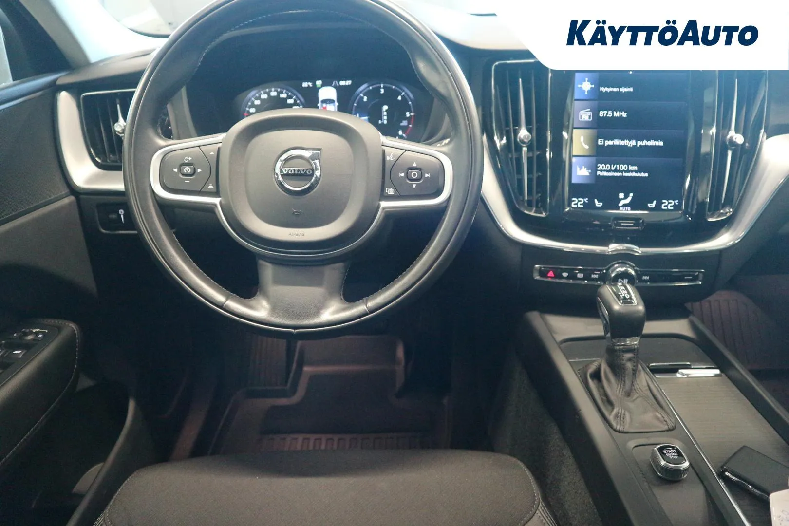 VOLVO XC60 BVB-452 carousel image