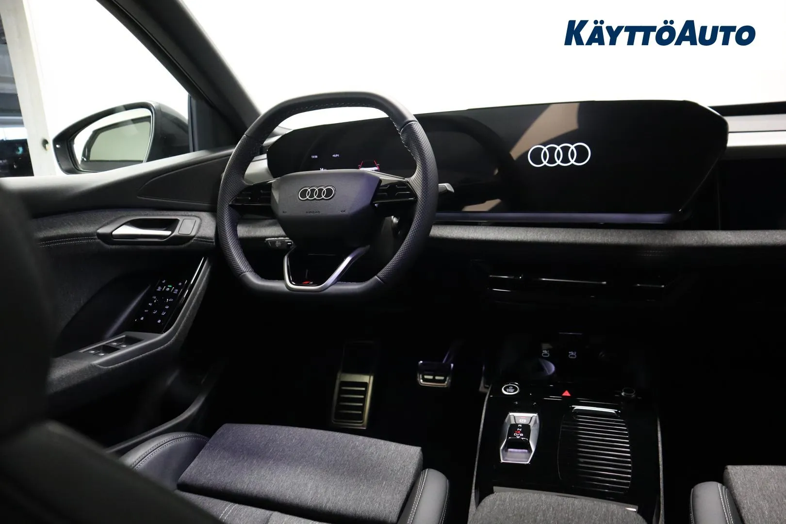 Audi Q6 e-tron JOB-290 carousel image