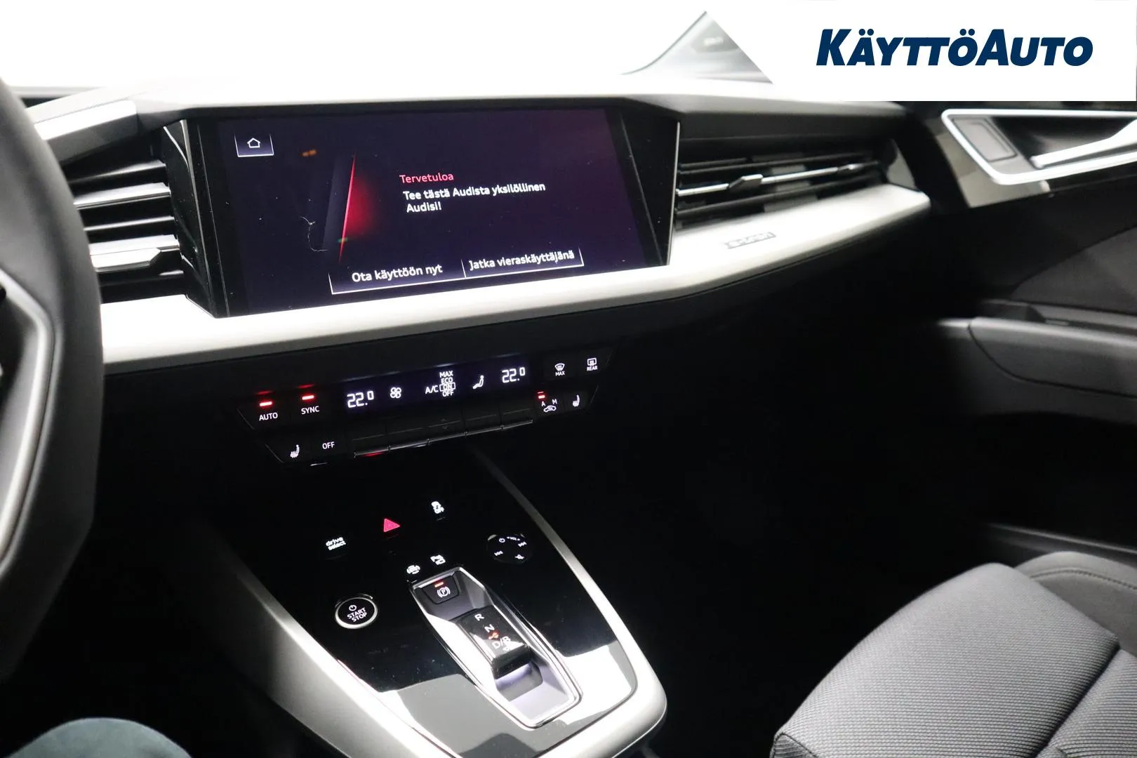 Audi Q4 e-tron ZPL-494 carousel image