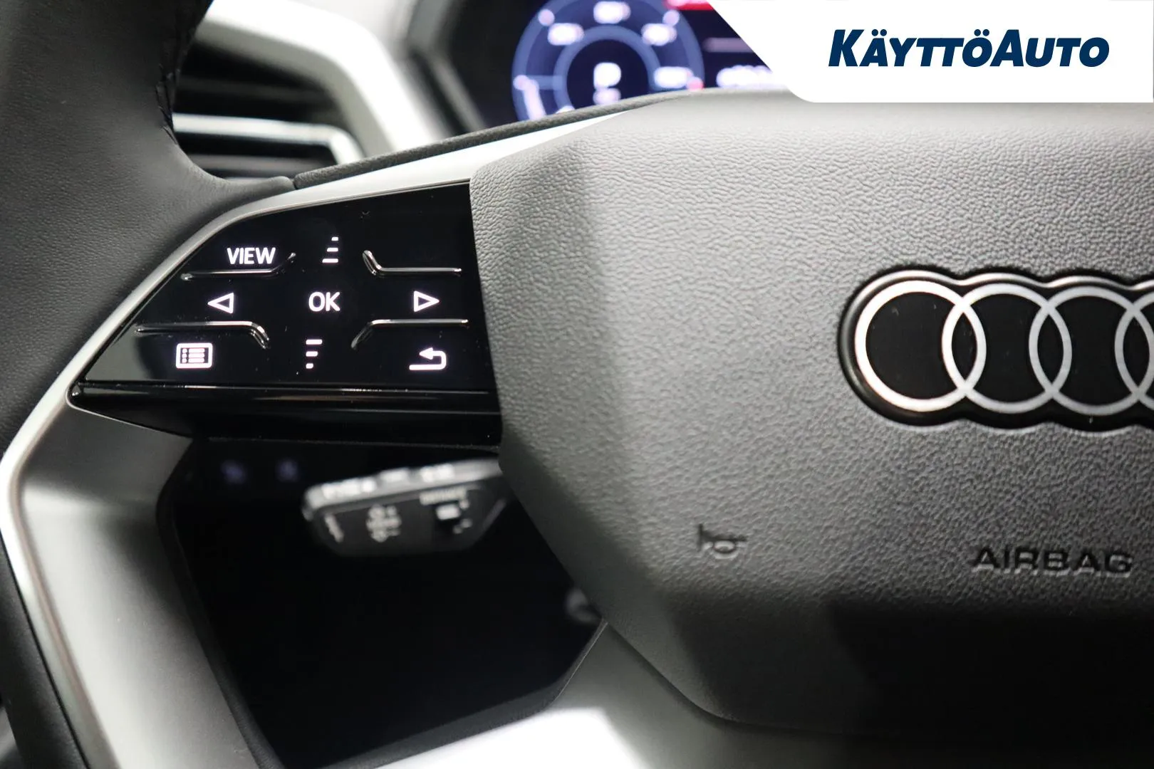 Audi Q4 e-tron ZPL-494 carousel image