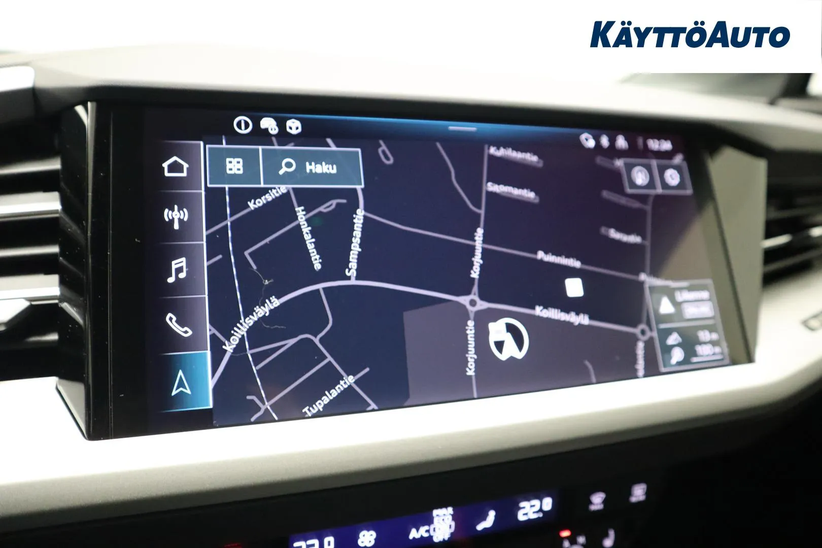 Audi Q4 e-tron ZPL-494 carousel image