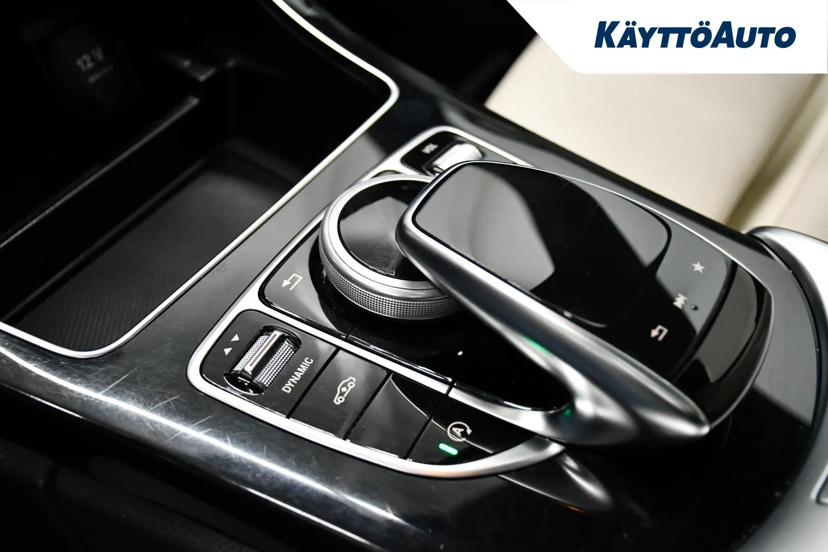 MERCEDES-BENZ C VYY-578 carousel image