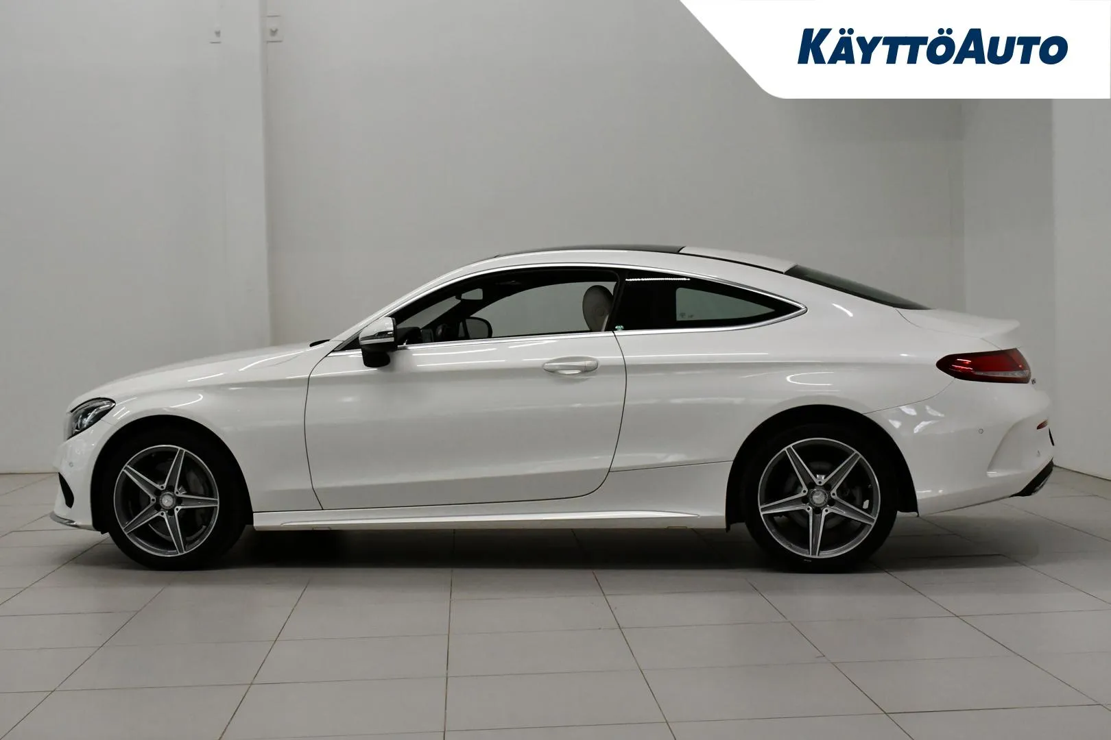 MERCEDES-BENZ C VYY-578 carousel image