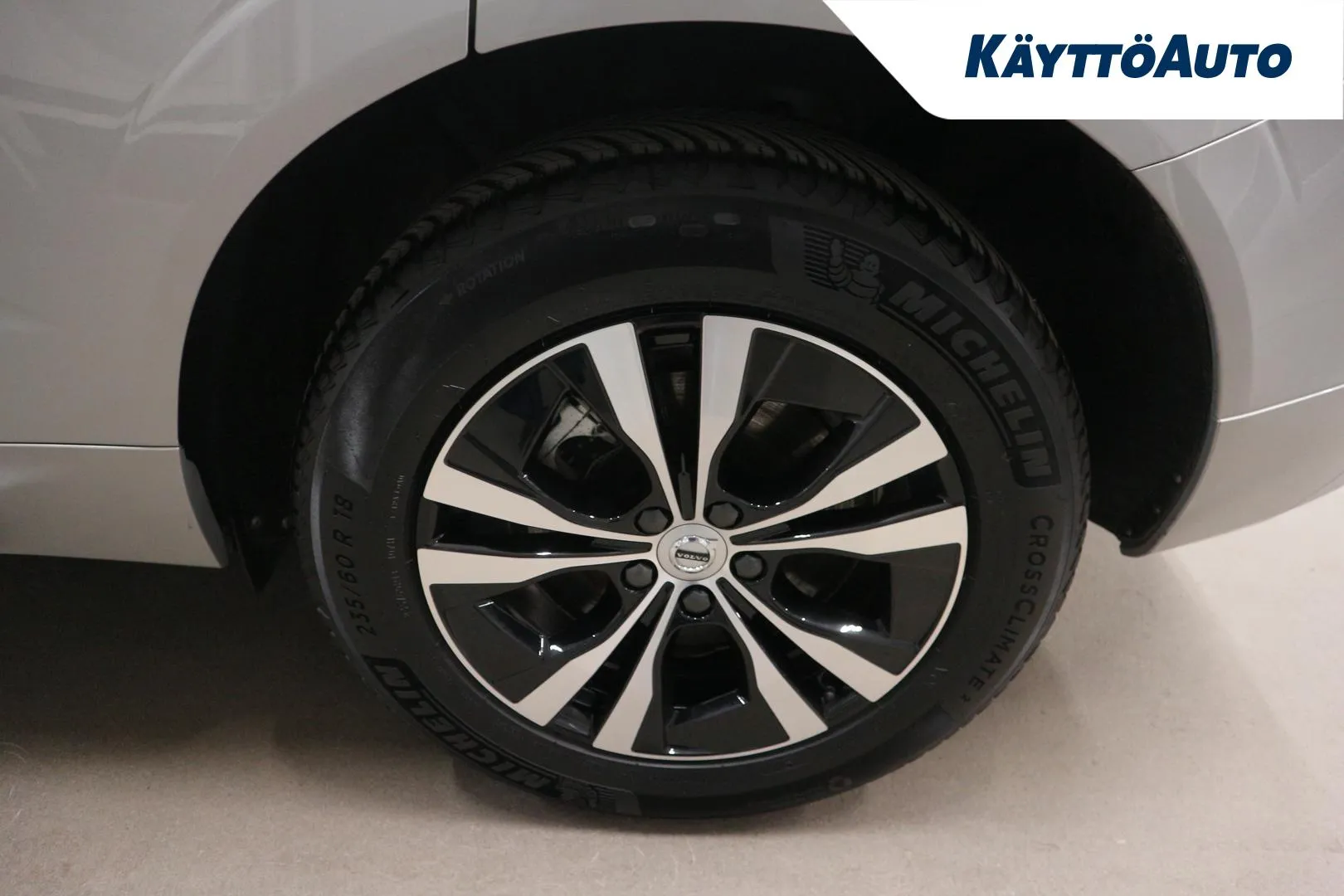 Volvo XC60 MON-784 carousel image