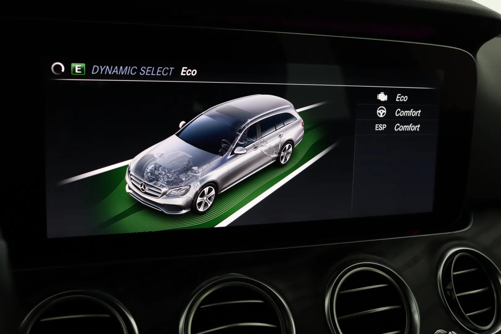MERCEDES-BENZ E IPZ-685 carousel image
