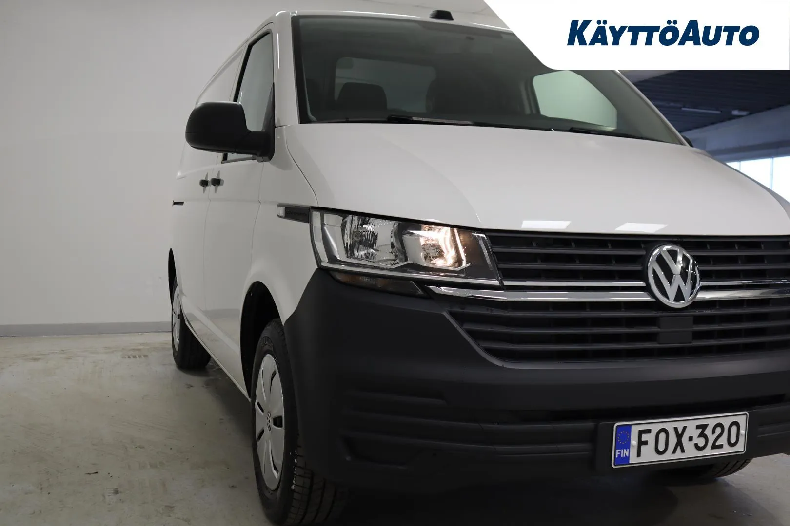 VOLKSWAGEN Transporter FOX-320 carousel image