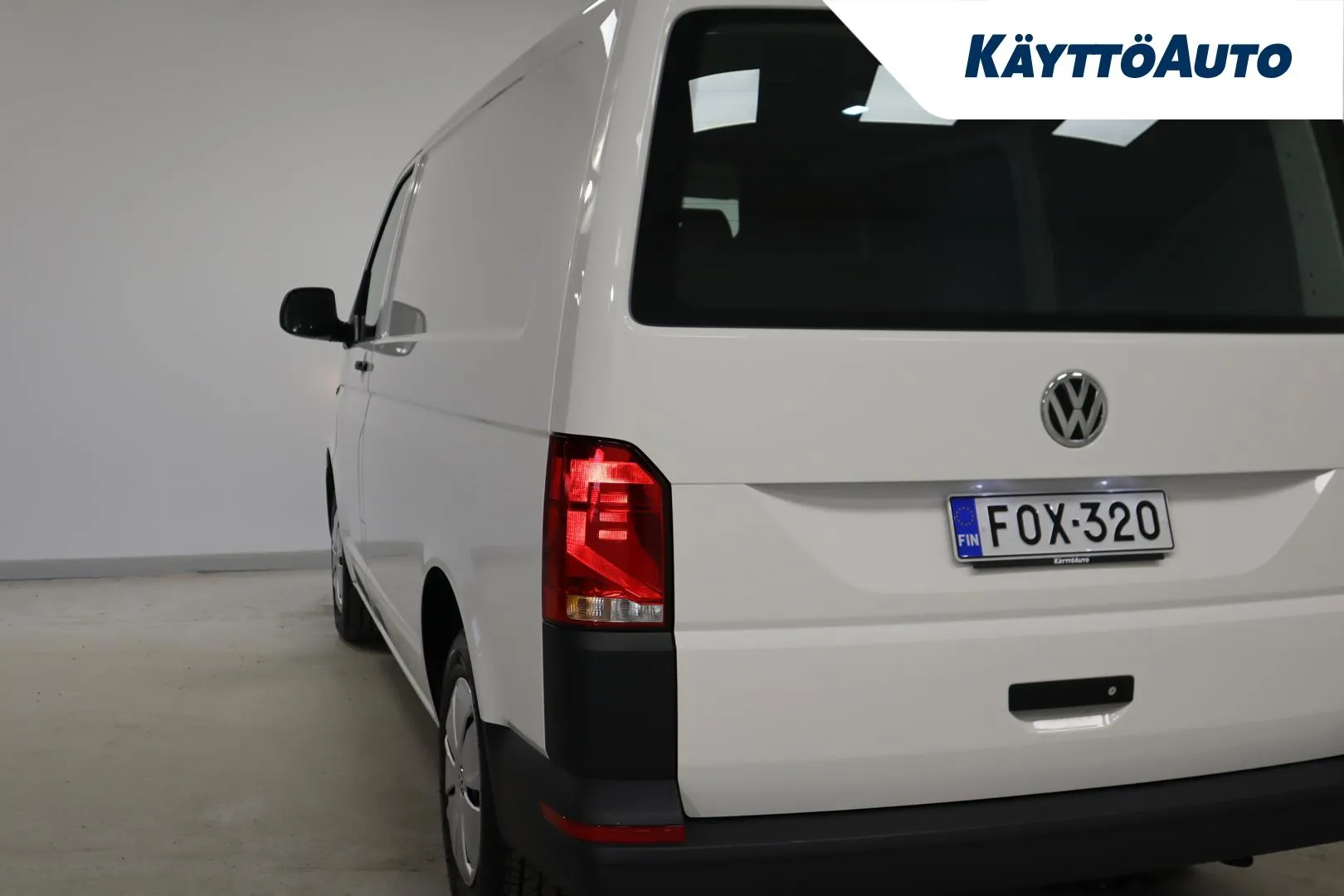 VOLKSWAGEN Transporter FOX-320 carousel image