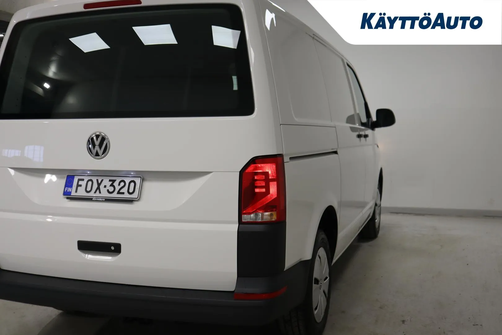 VOLKSWAGEN Transporter FOX-320 carousel image