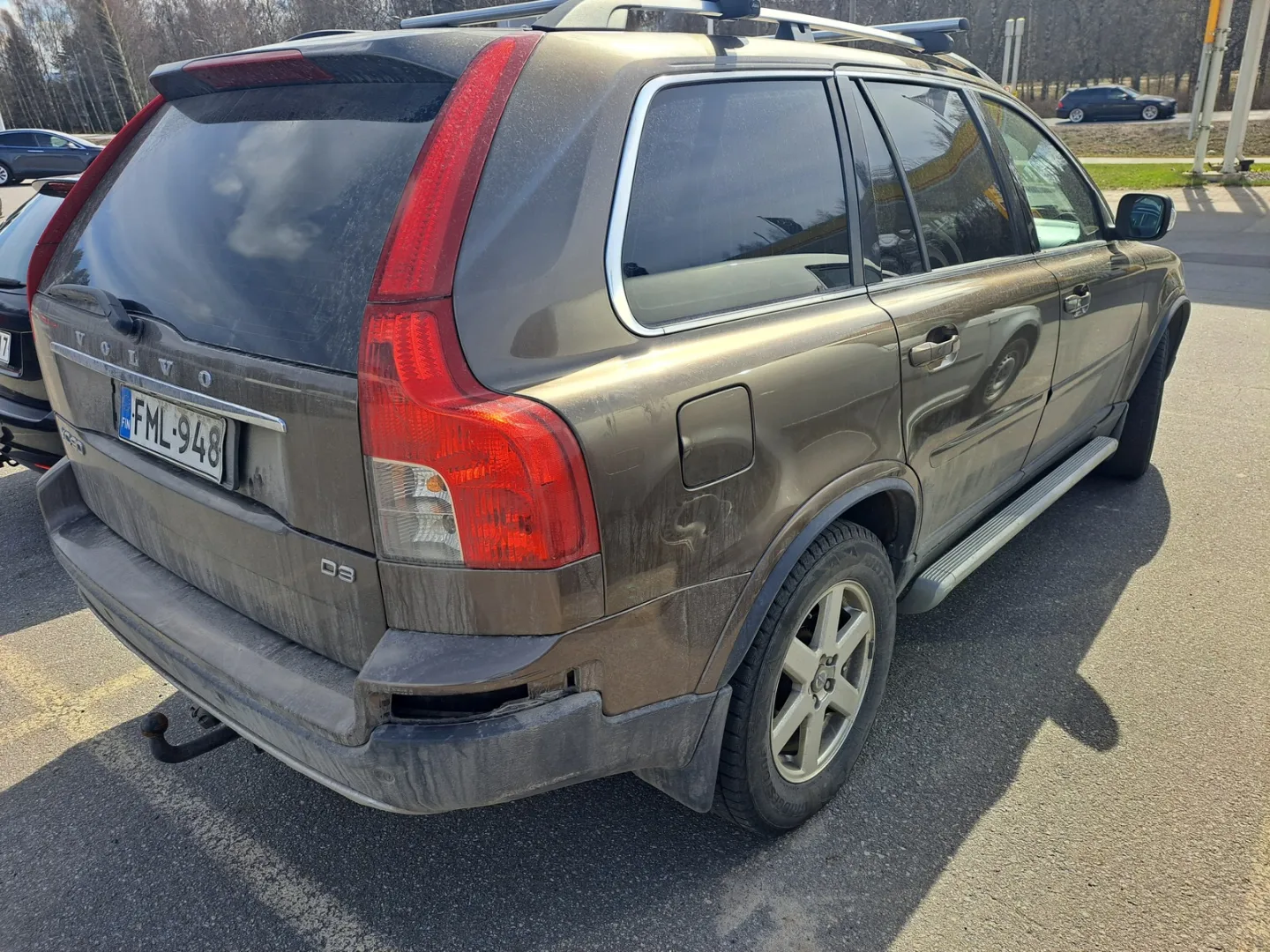 VOLVO XC90 FML-948 carousel image