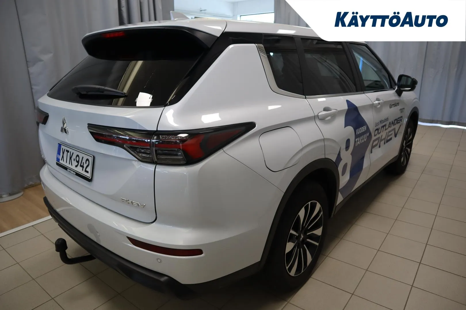 Mitsubishi Outlander XTK-942 carousel image