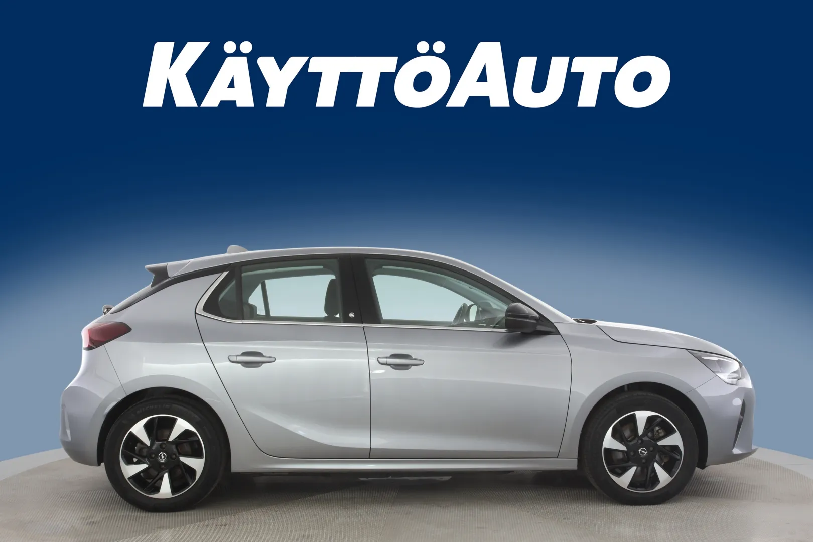 Opel Corsa-e YXL-348 carousel image