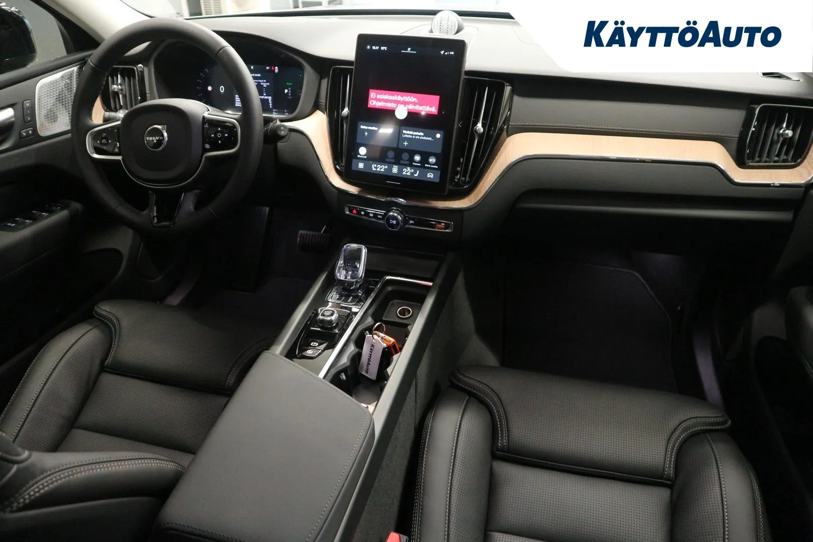 Volvo XC60 ZPO-918 carousel image