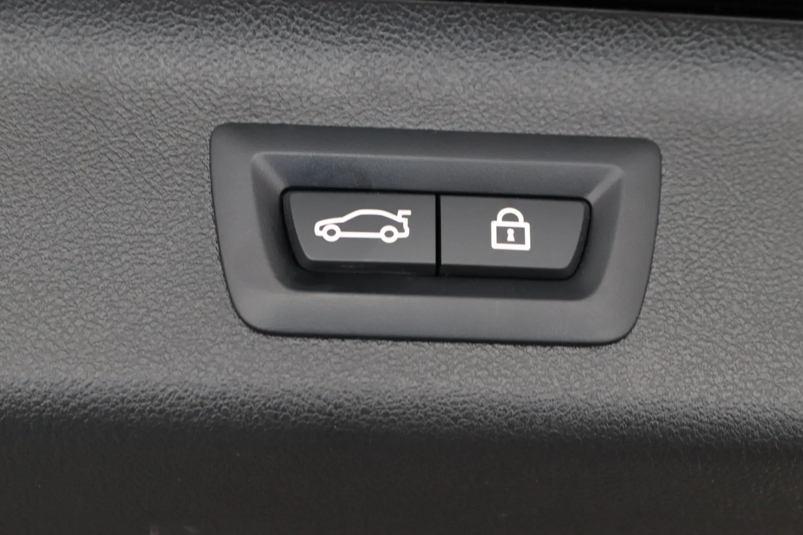 BMW 530 FOY-513 carousel image