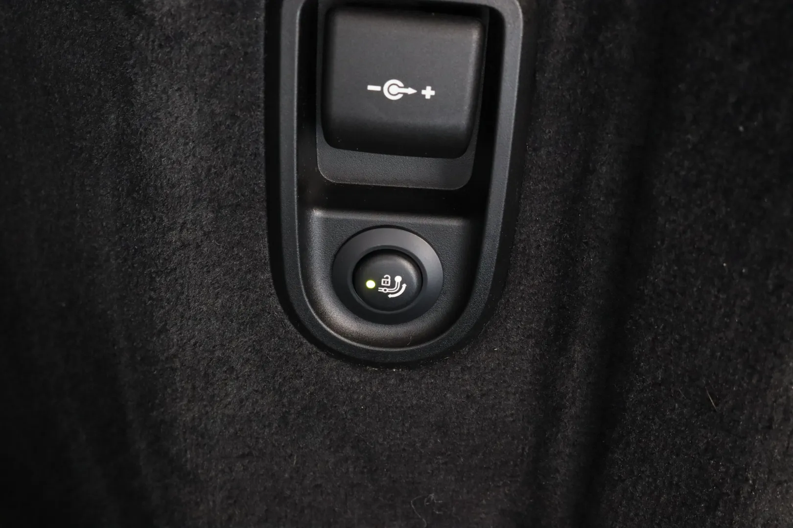 BMW 530 FOY-513 carousel image