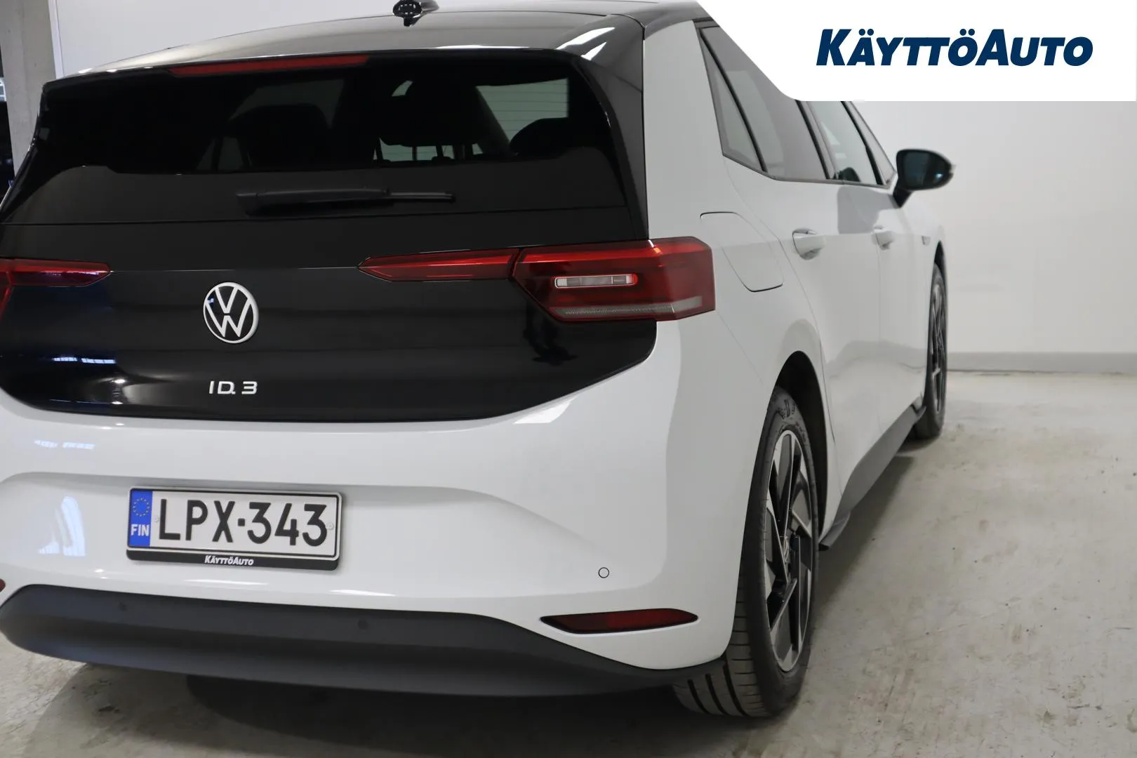 Volkswagen ID.3 LPX-343 carousel image