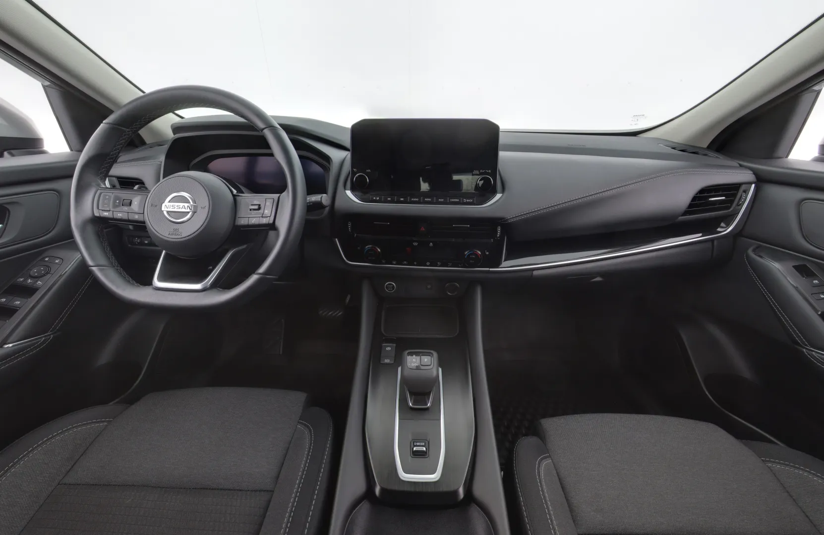 NISSAN Qashqai ZOC-650 carousel image