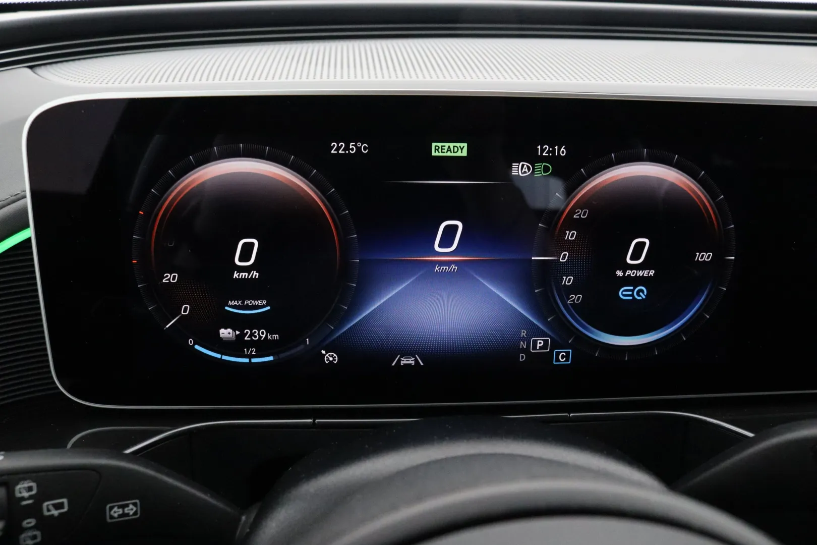 MERCEDES-BENZ EQC SYU-104 carousel image