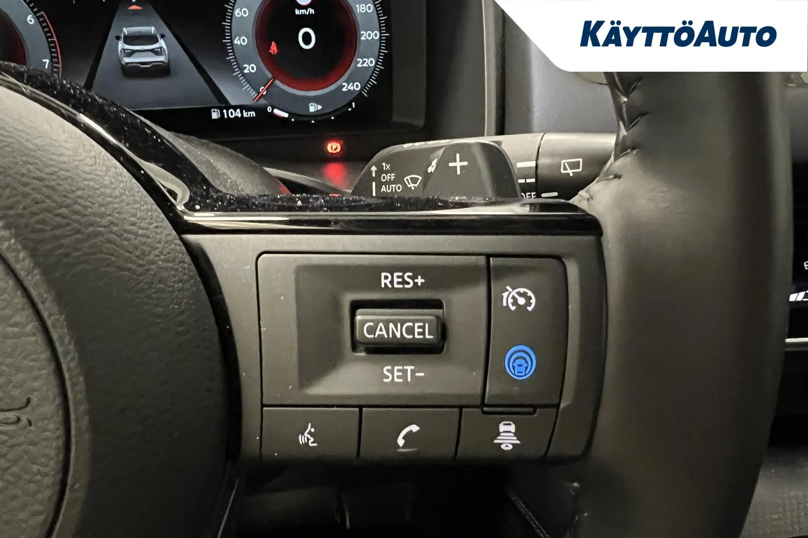 NISSAN Qashqai XSS-526 carousel image