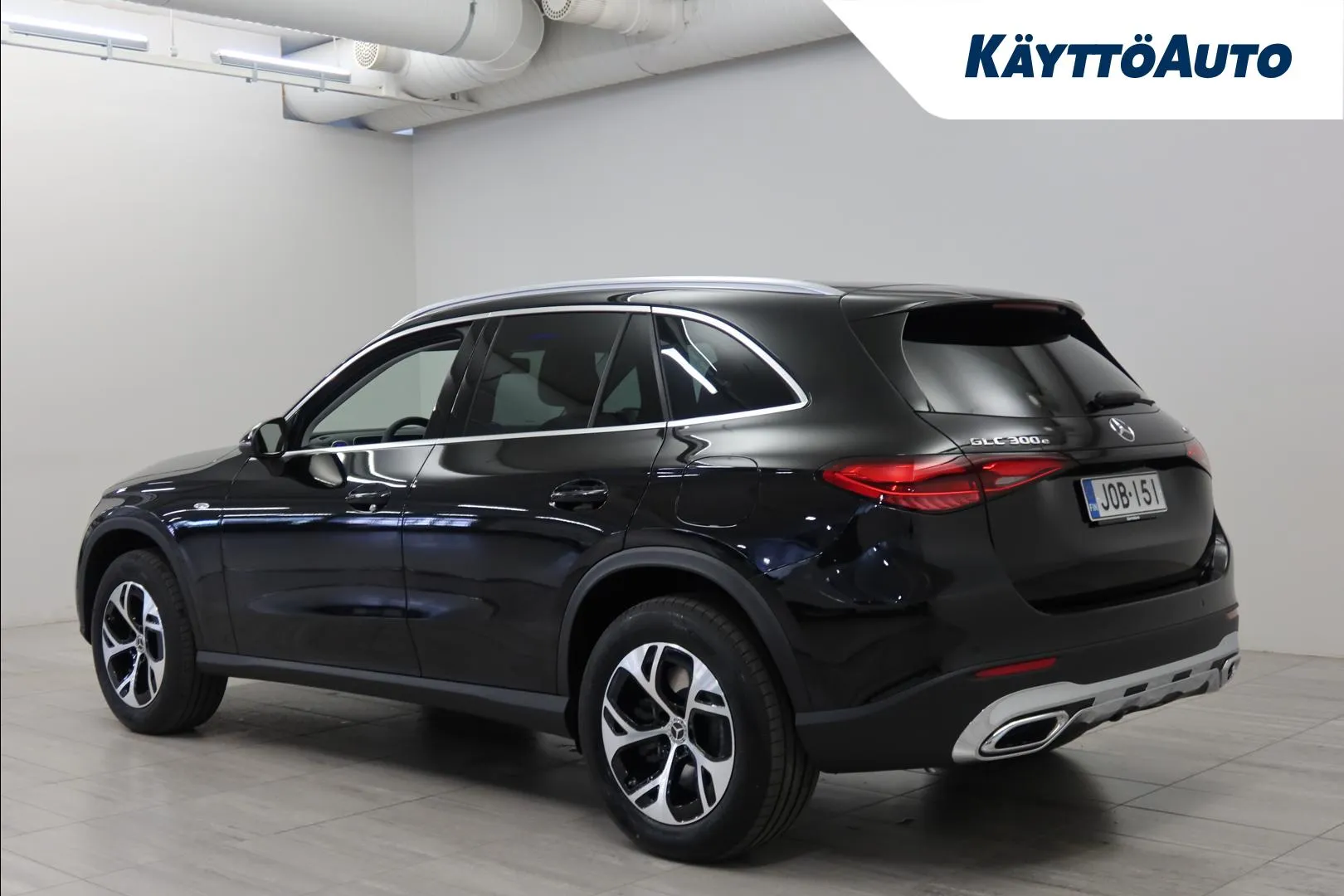 Mercedes-Benz GLC JOB-151 carousel image