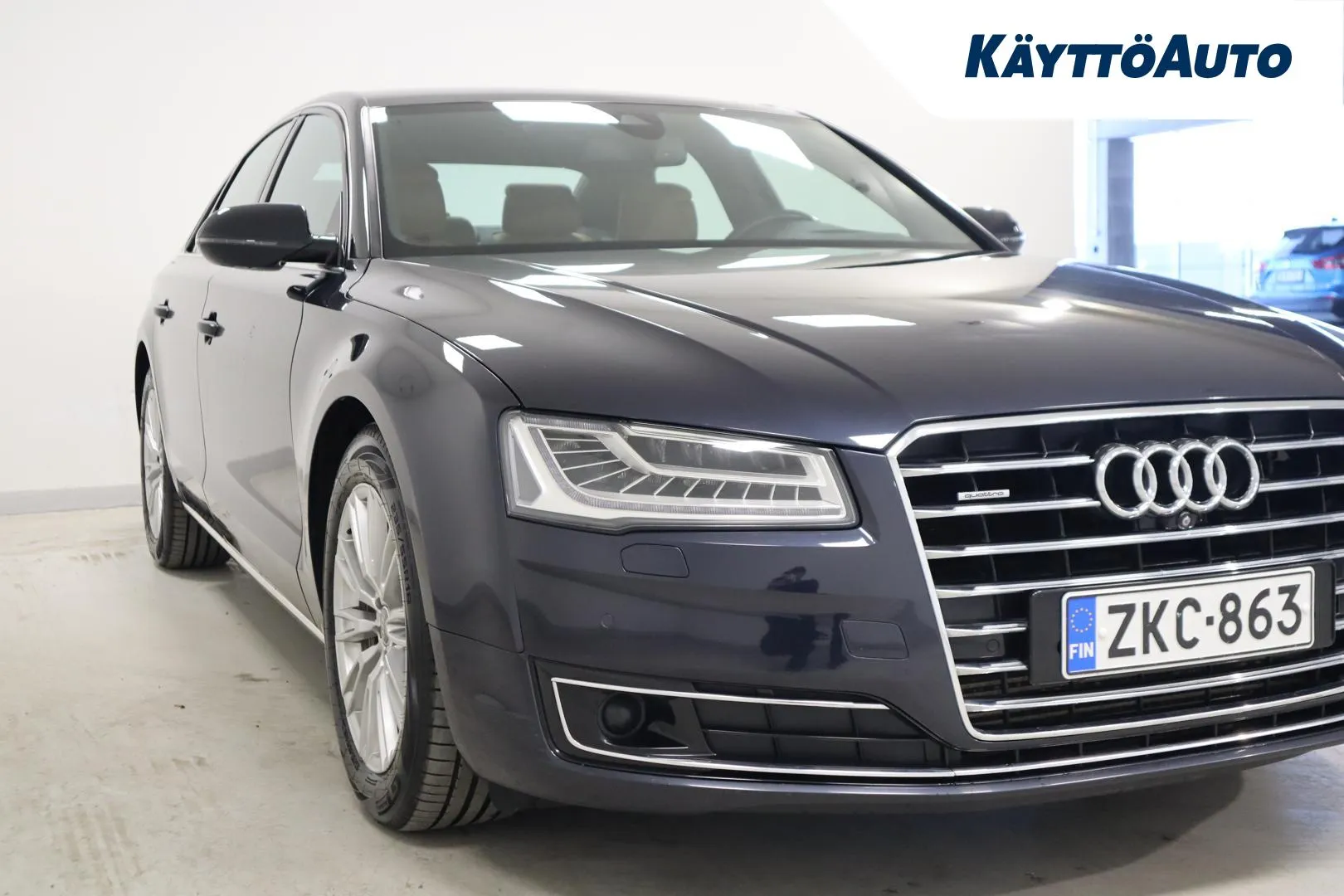 AUDI A8 ZKC-863 carousel image