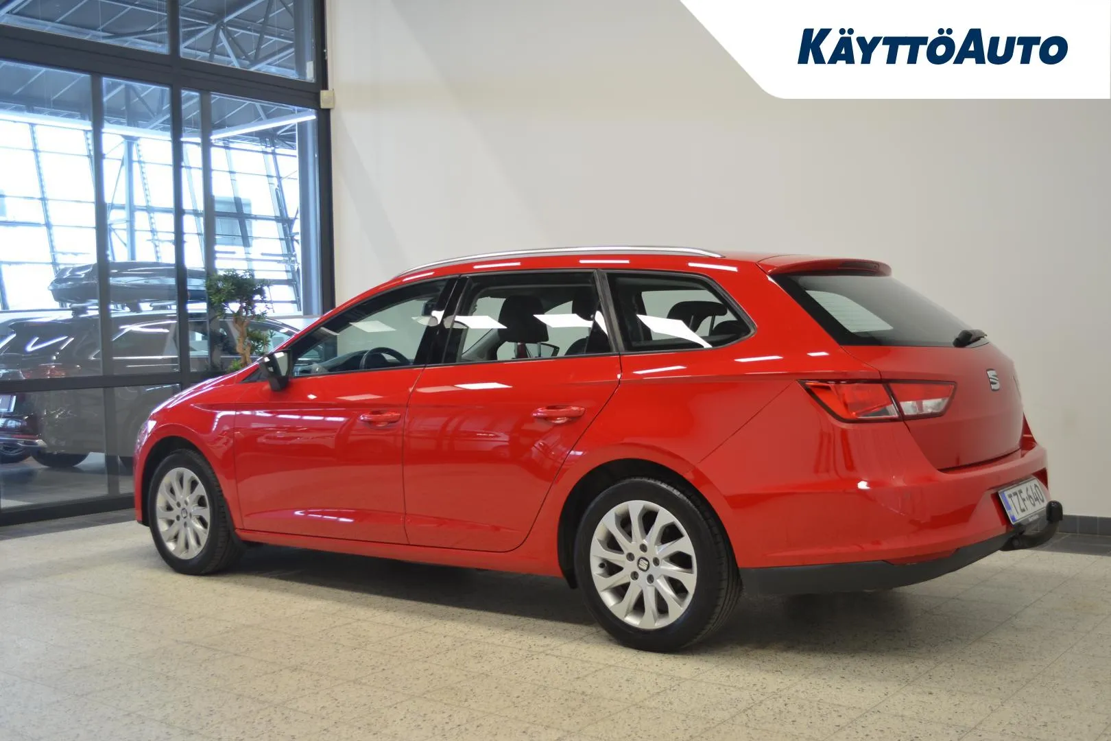 SEAT Leon ST TZF-640 carousel image