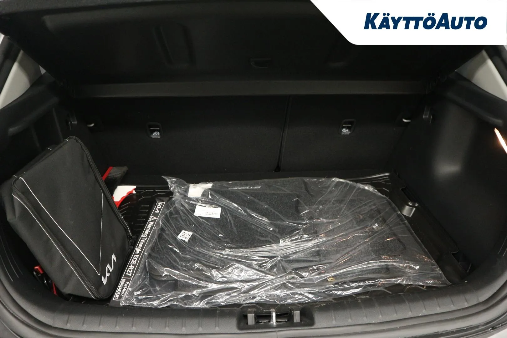 KIA Stonic MPK-994 carousel image