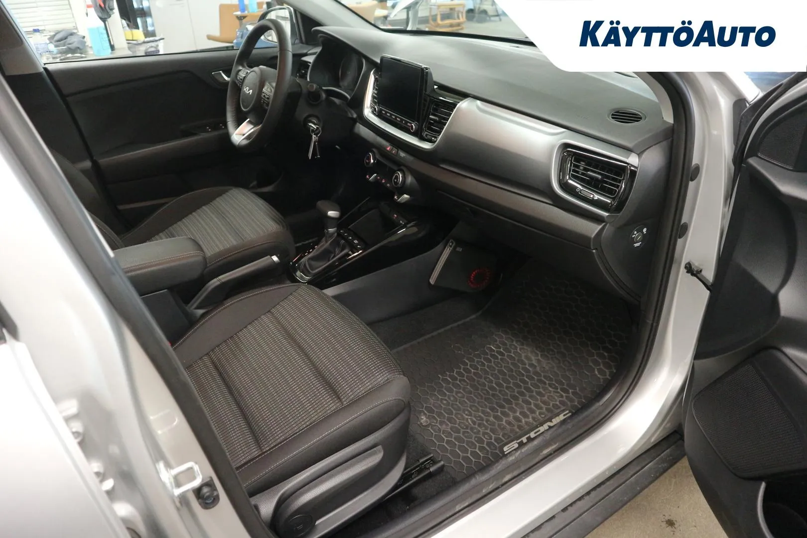 KIA Stonic MPK-994 carousel image