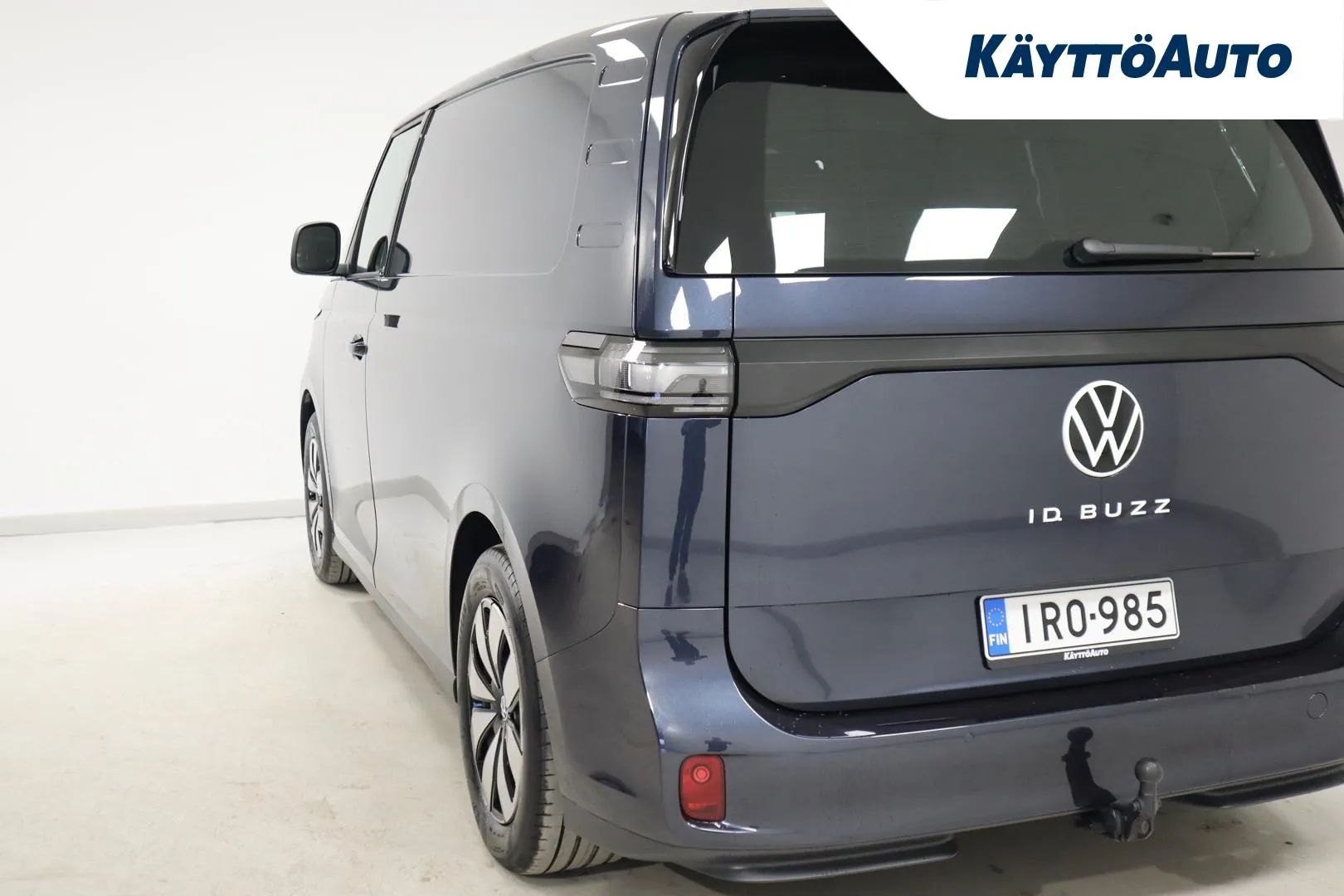 VOLKSWAGEN ID. Buzz Cargo IRO-985 carousel image