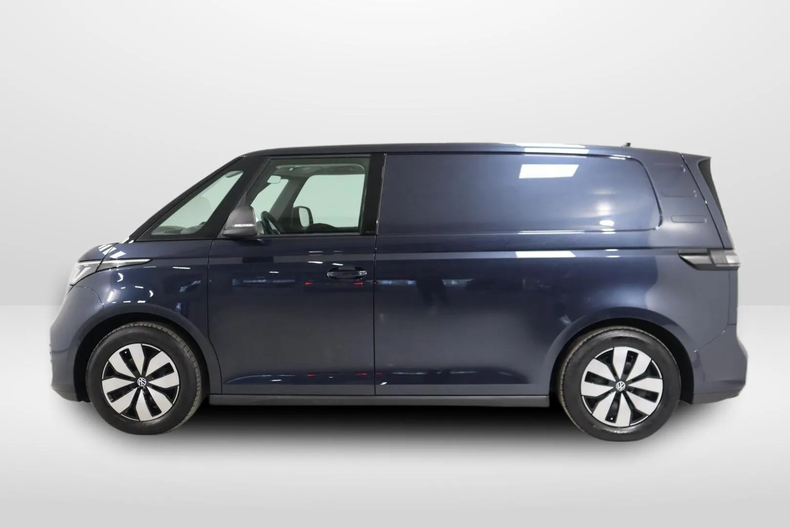 Volkswagen ID. Buzz Cargo IRO-985 carousel image