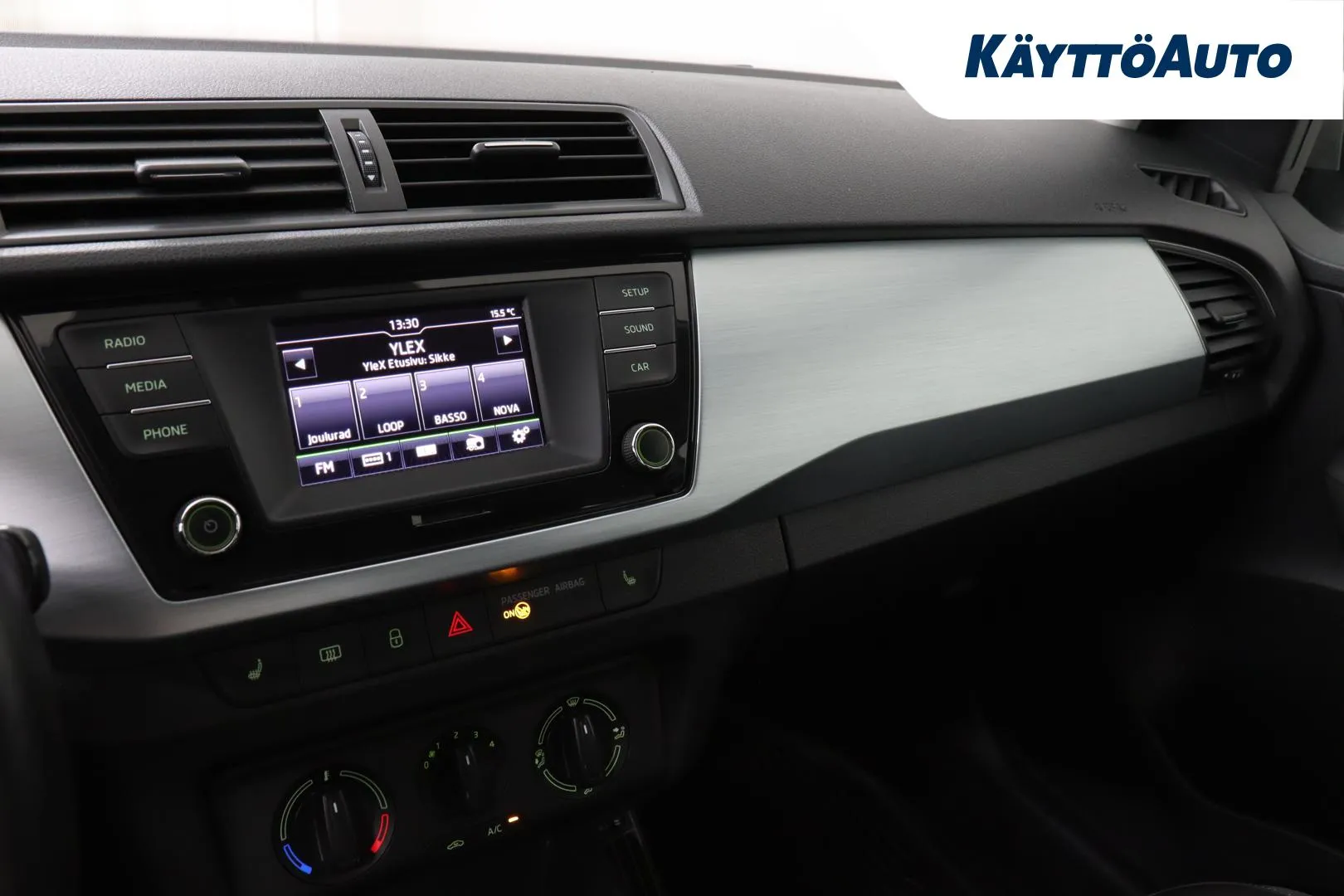 SKODA Fabia RSJ-643 carousel image
