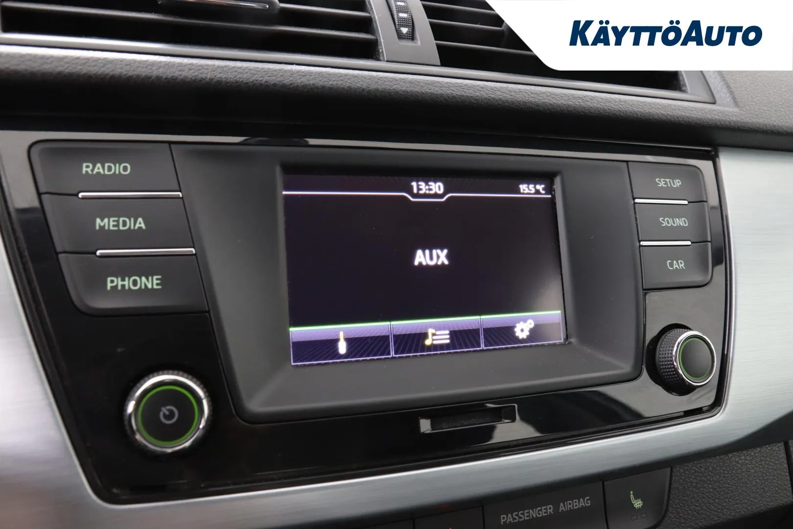 SKODA Fabia RSJ-643 carousel image