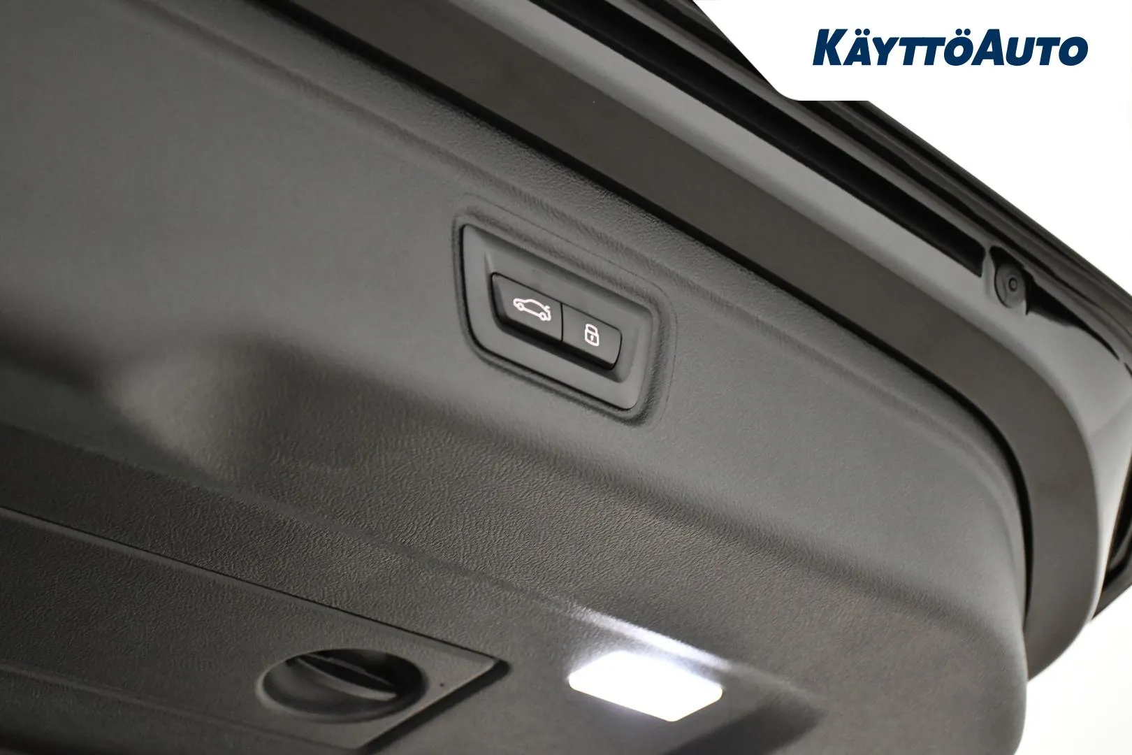 BMW xDr ZPO-217 carousel image