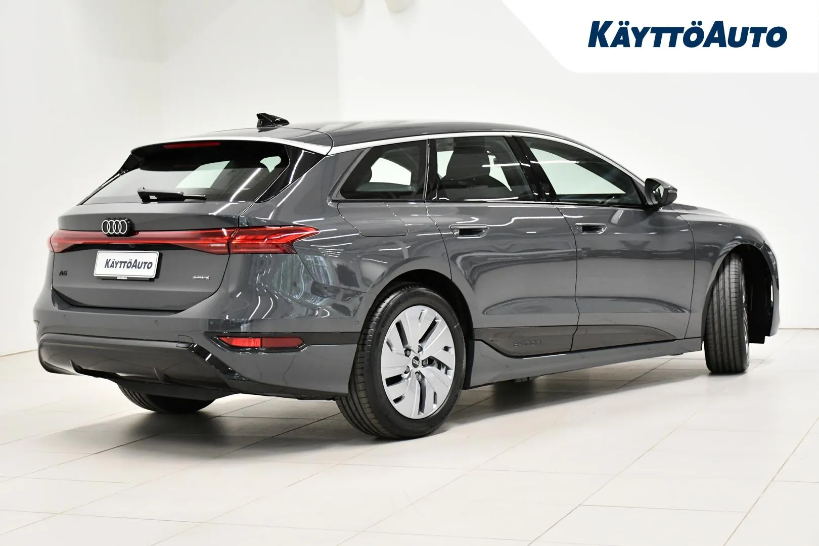 Audi A6 e-tron SZI-696 carousel image