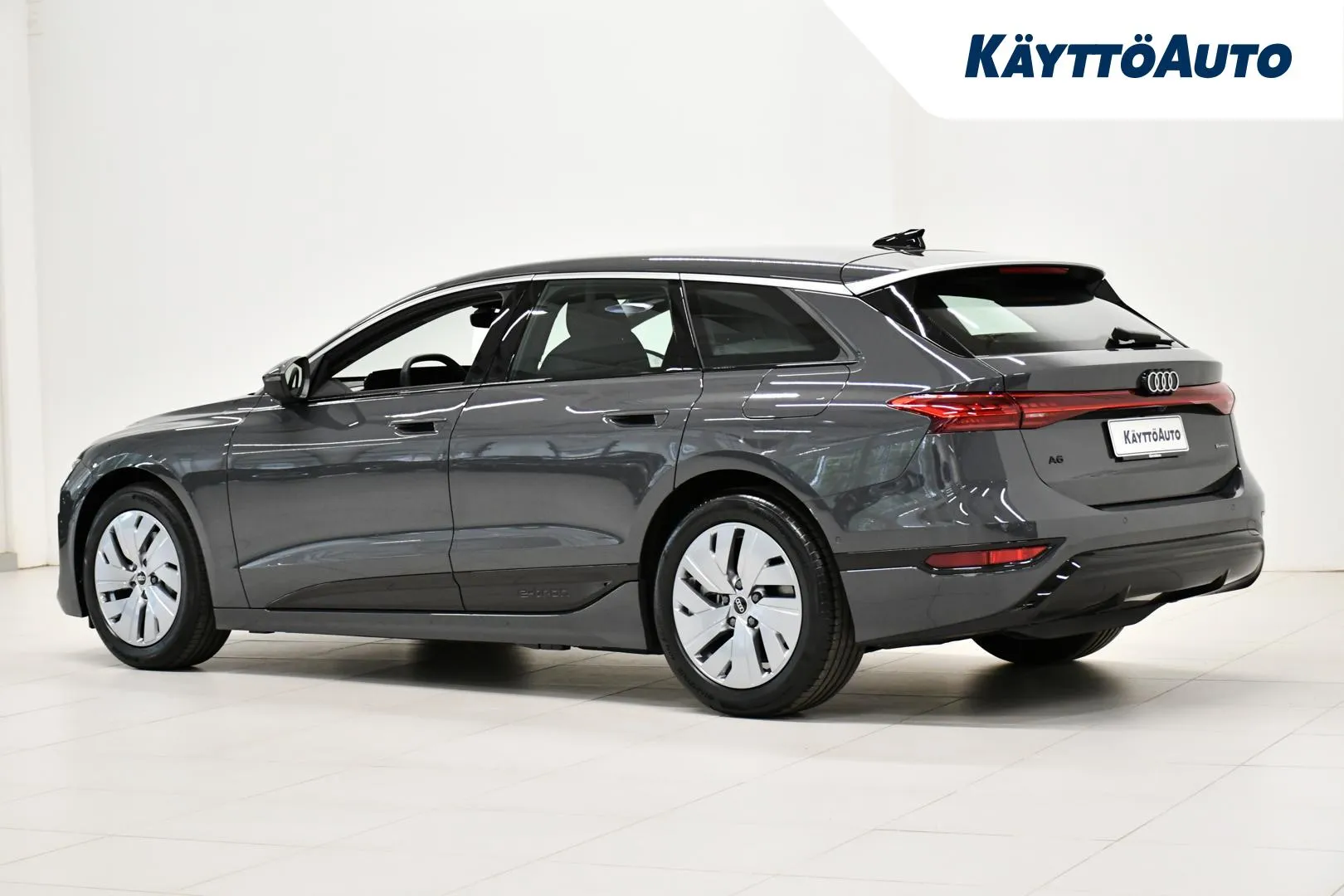 Audi A6 e-tron SZI-696 carousel image