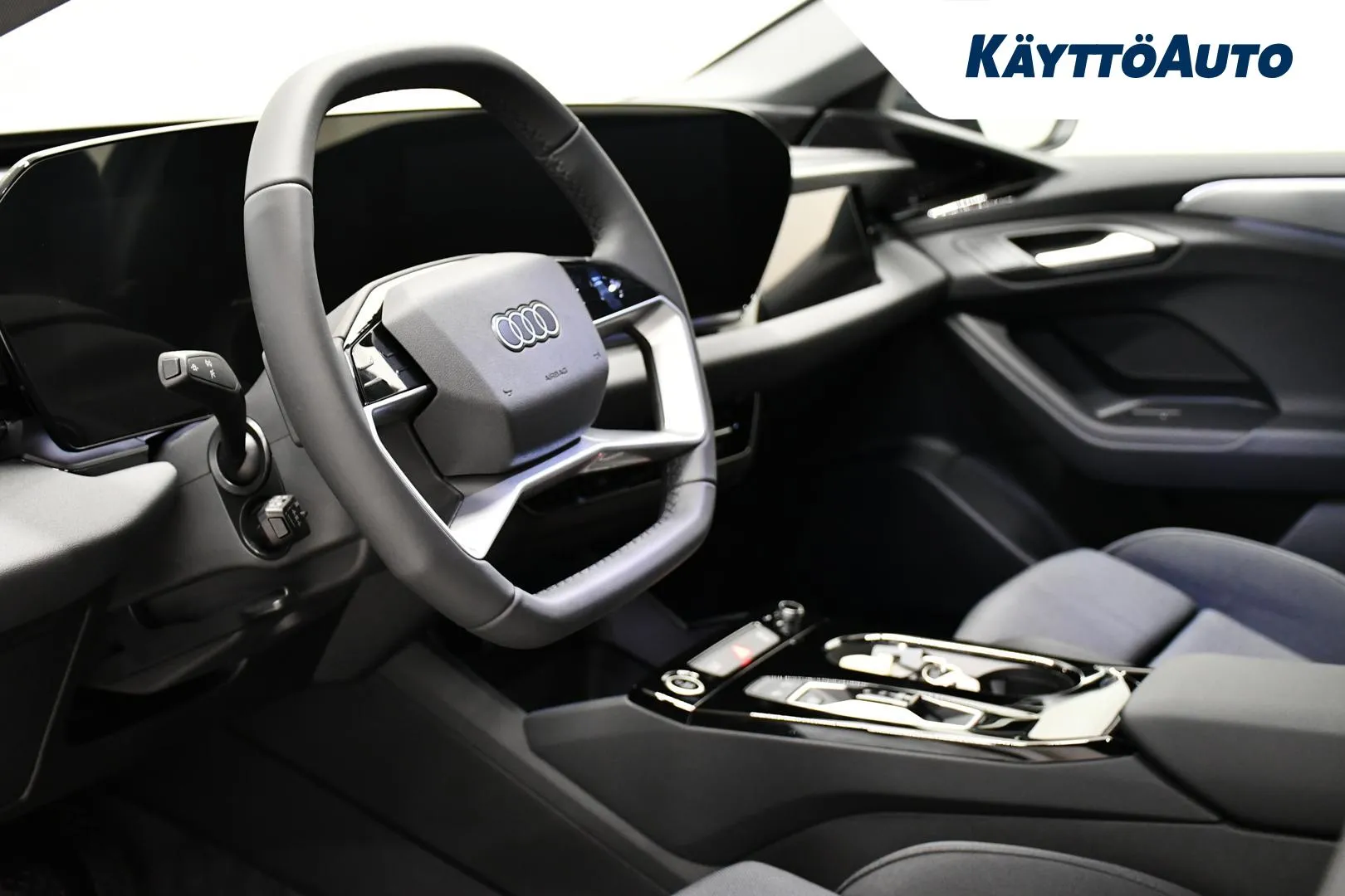 Audi A6 e-tron SZI-696 carousel image