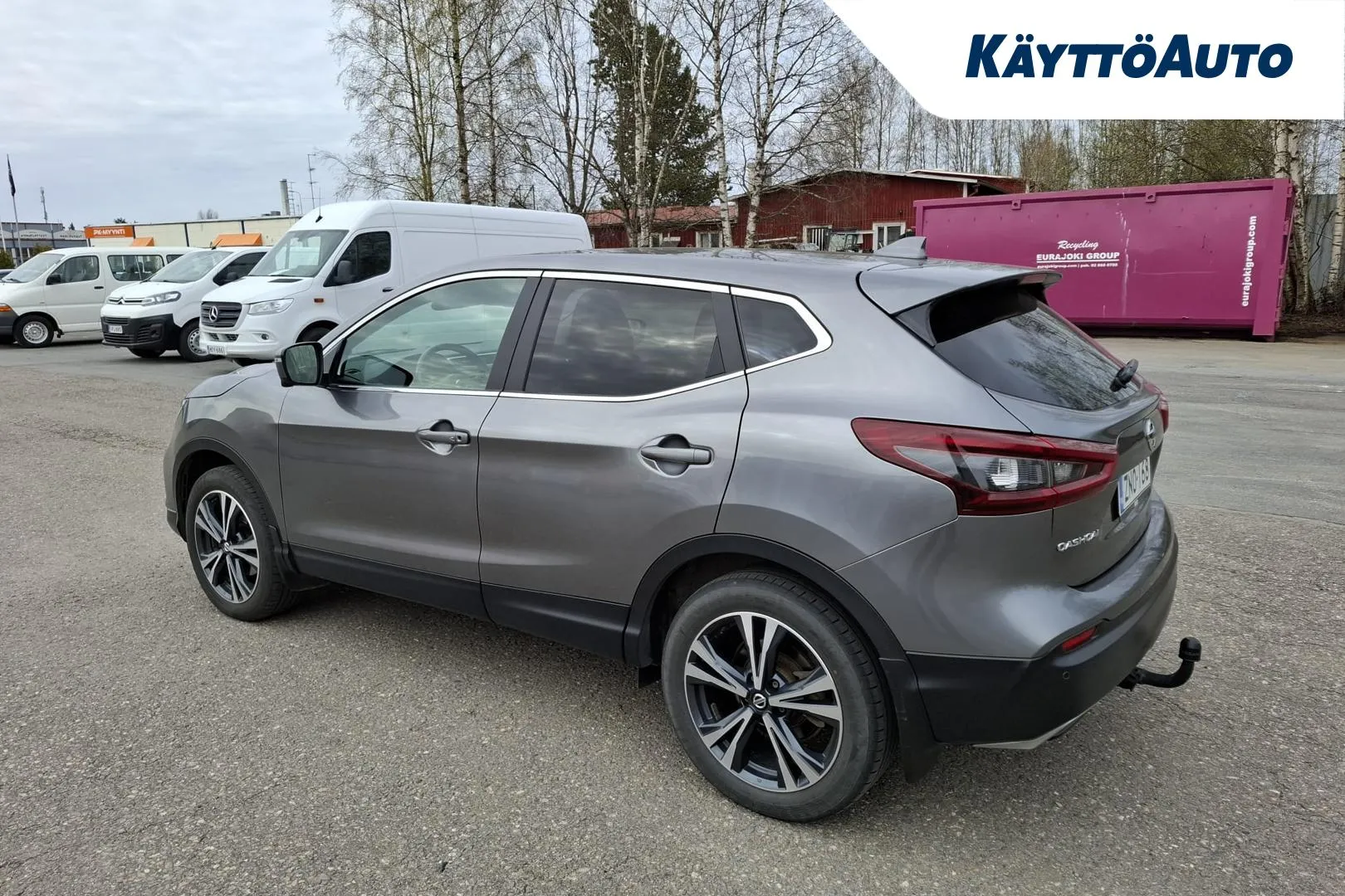 Nissan Qashqai ZNO-168 carousel image