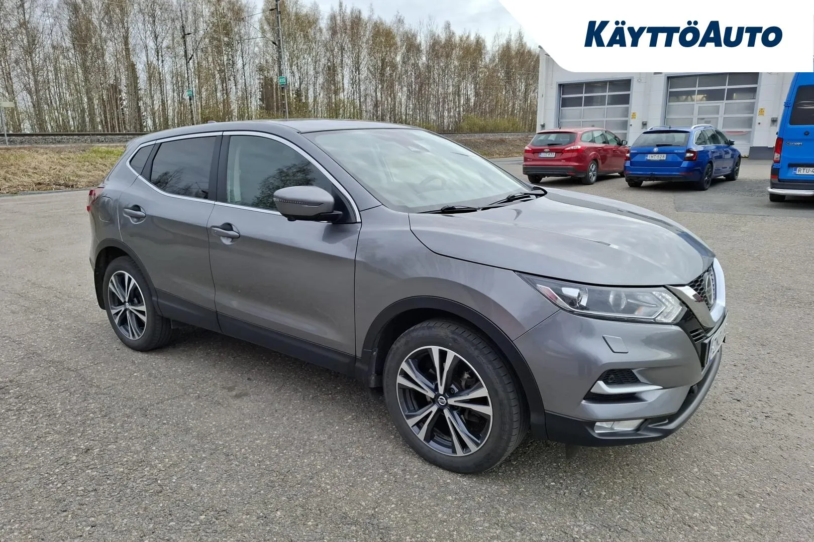 Nissan Qashqai ZNO-168 carousel image