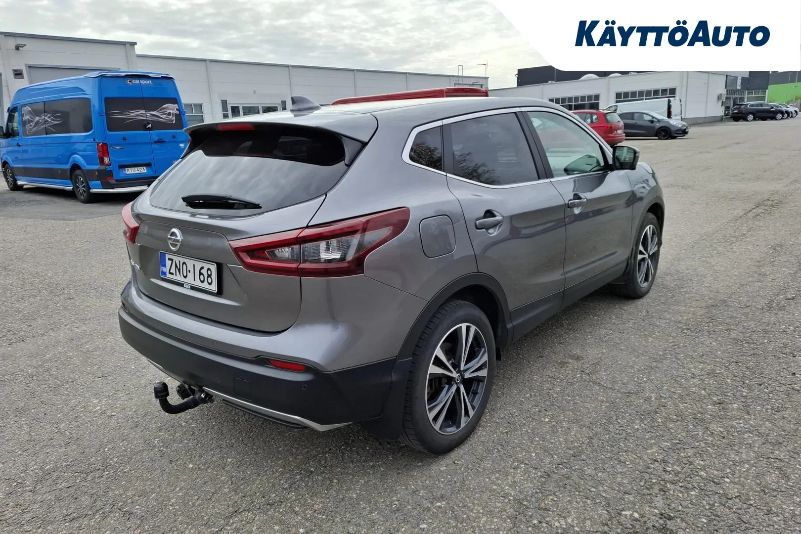 Nissan Qashqai ZNO-168 carousel image