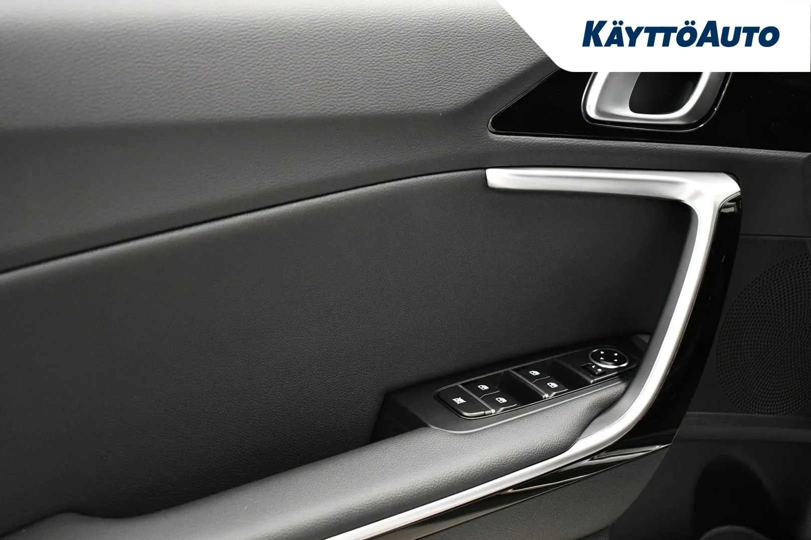 Kia XCeed XTM-877 carousel image