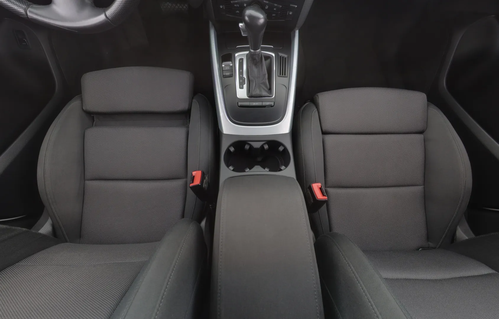AUDI Q5 RTC-460 carousel image
