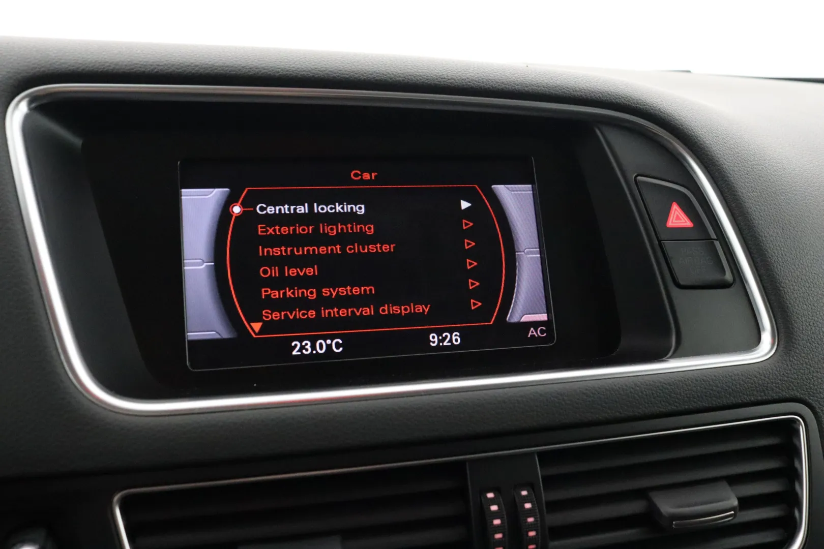 AUDI Q5 RTC-460 carousel image