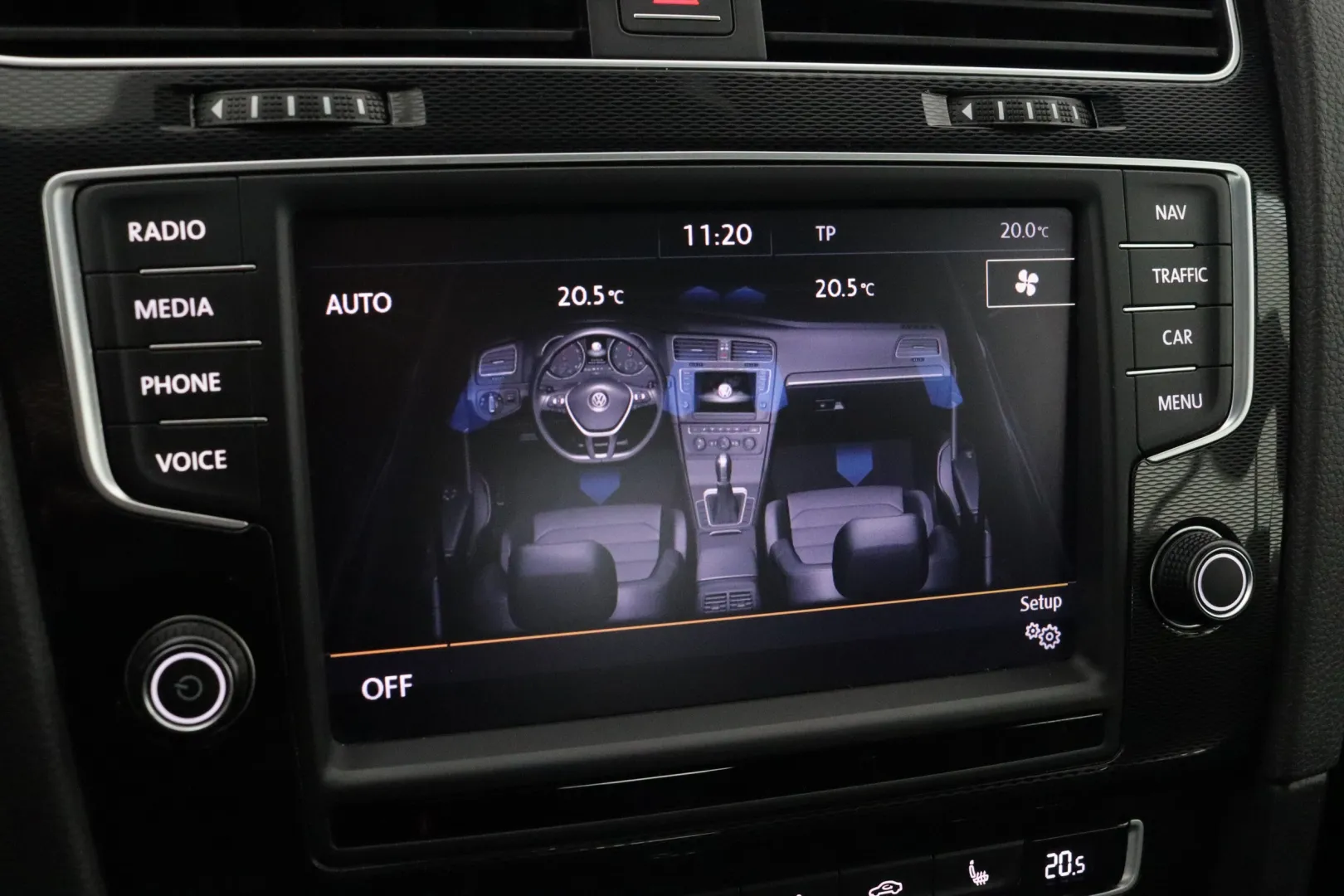 VOLKSWAGEN Golf EPP-628 carousel image