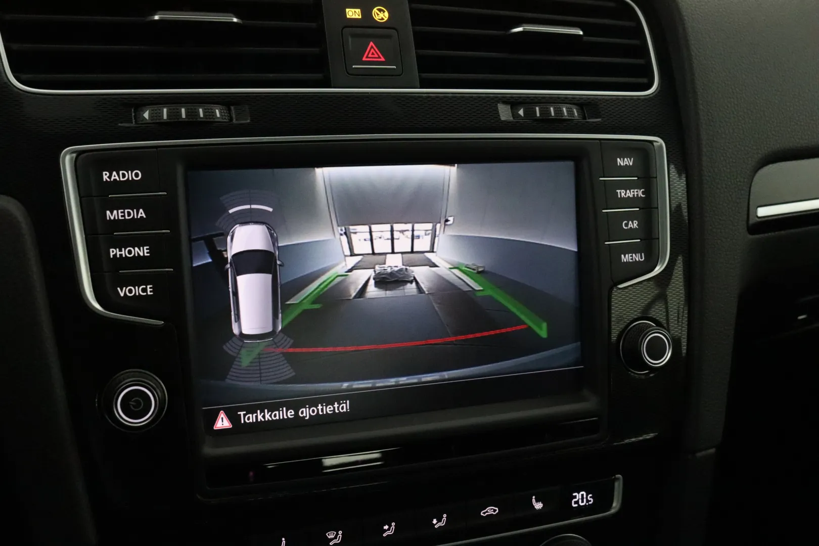 VOLKSWAGEN Golf EPP-628 carousel image