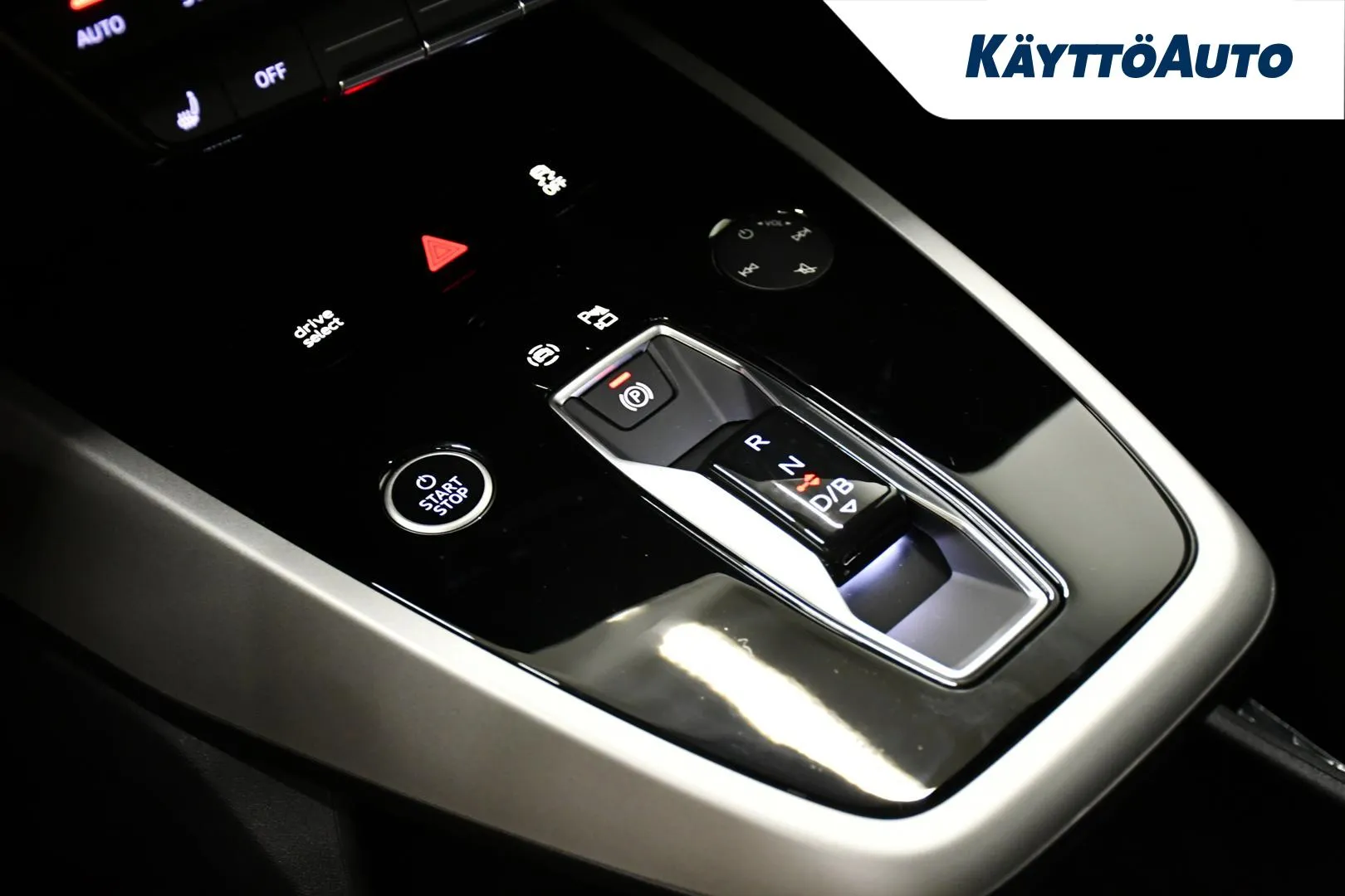 Audi Q4 e-tron ZPK-582 carousel image