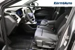 Audi Q4 e-tron ZPK-582 carousel thumbs