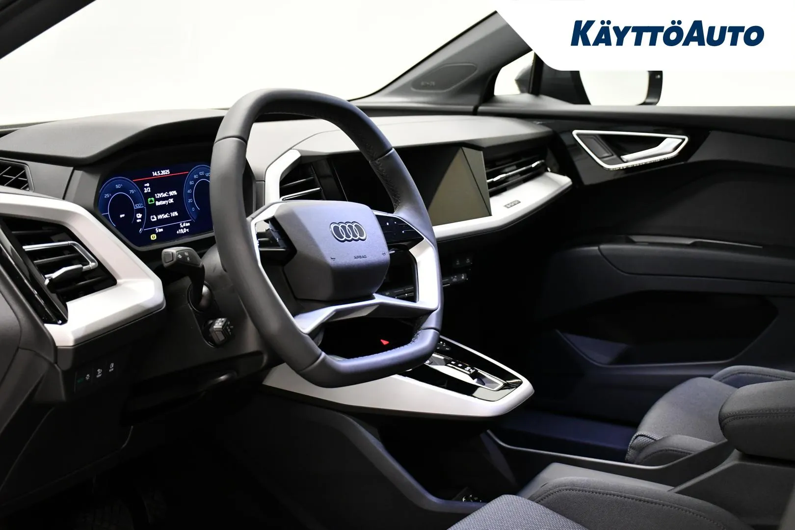 Audi Q4 e-tron ZPK-582 carousel image