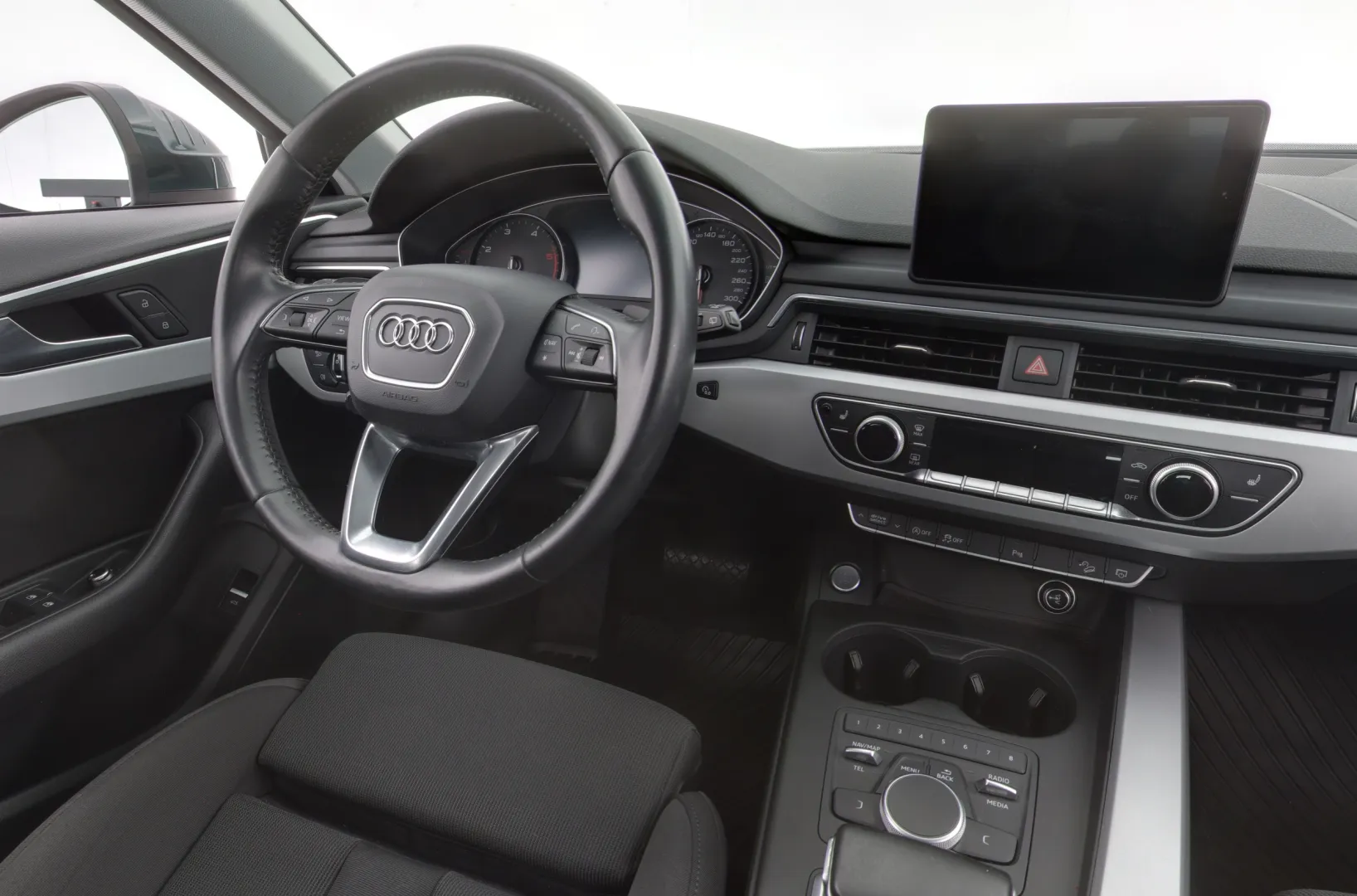 AUDI A4 allroad quattro CKR-628 carousel image