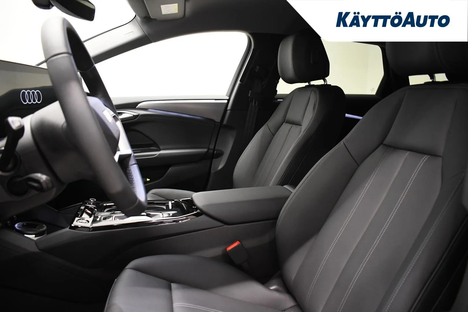 Audi A6 e-tron JNR-982 carousel image